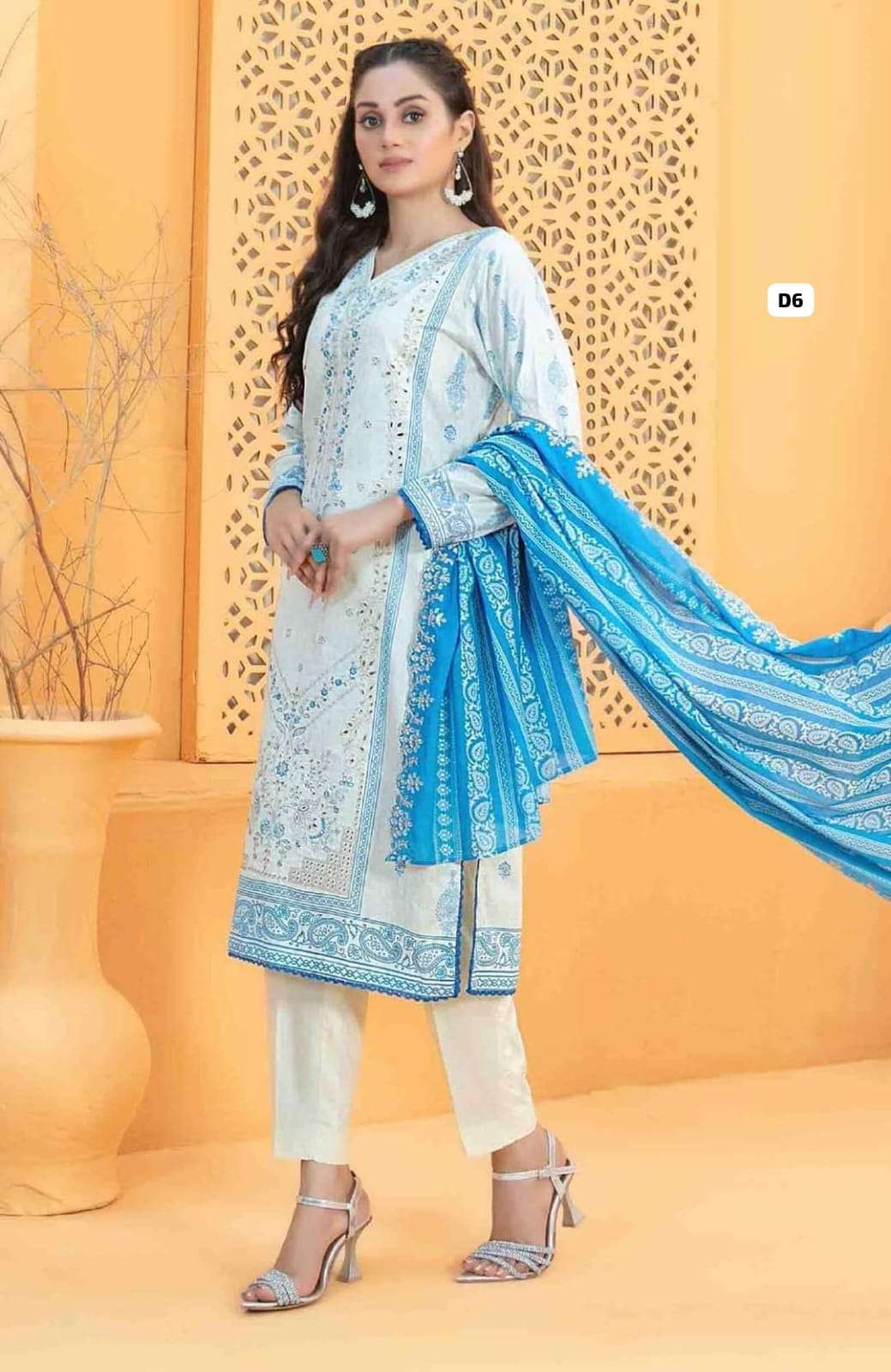 ASHLEENA OPEN PIC BY SHAHID TAWAKKAL